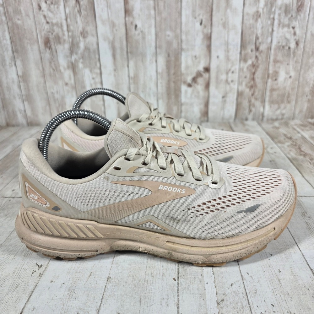 Brooks Adrenaline GTS 23 Womens Running Shoes Tan Peach 1203811B259 Size 8.5